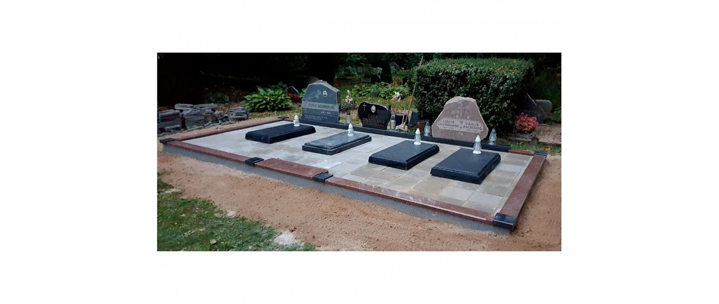 Grave curbs